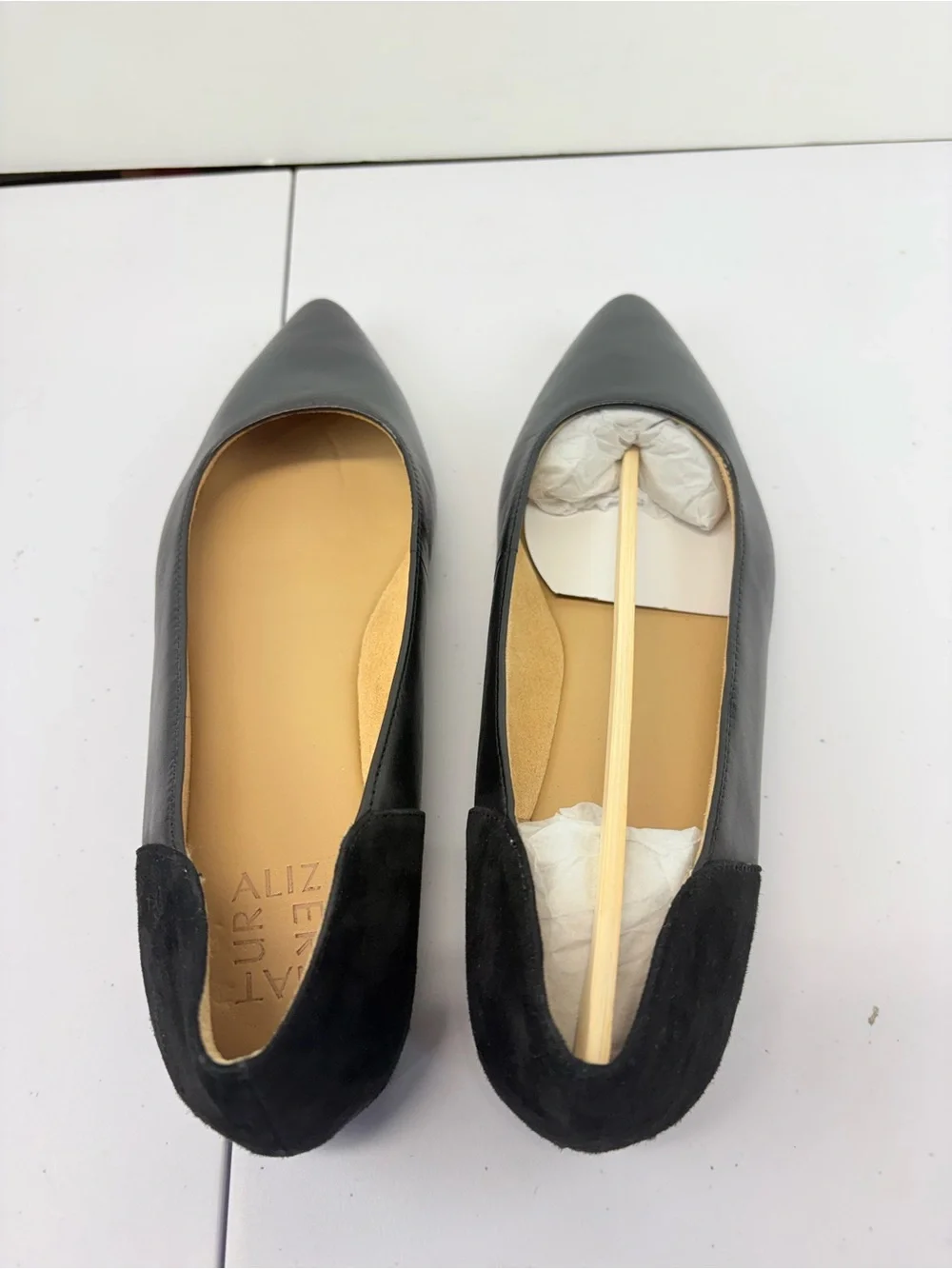 Naturalizer Womens 9M Rayna Black Leather Pointed Toe Ballet Flats Shoes